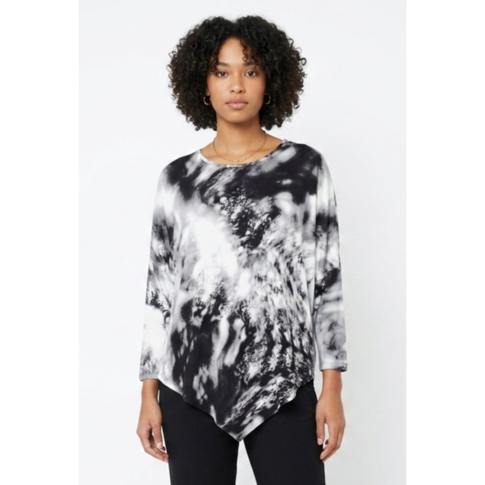 NWT Last Tango Batwing Top M Black White Tie-Dye Oversized Asymmetrical Hem
